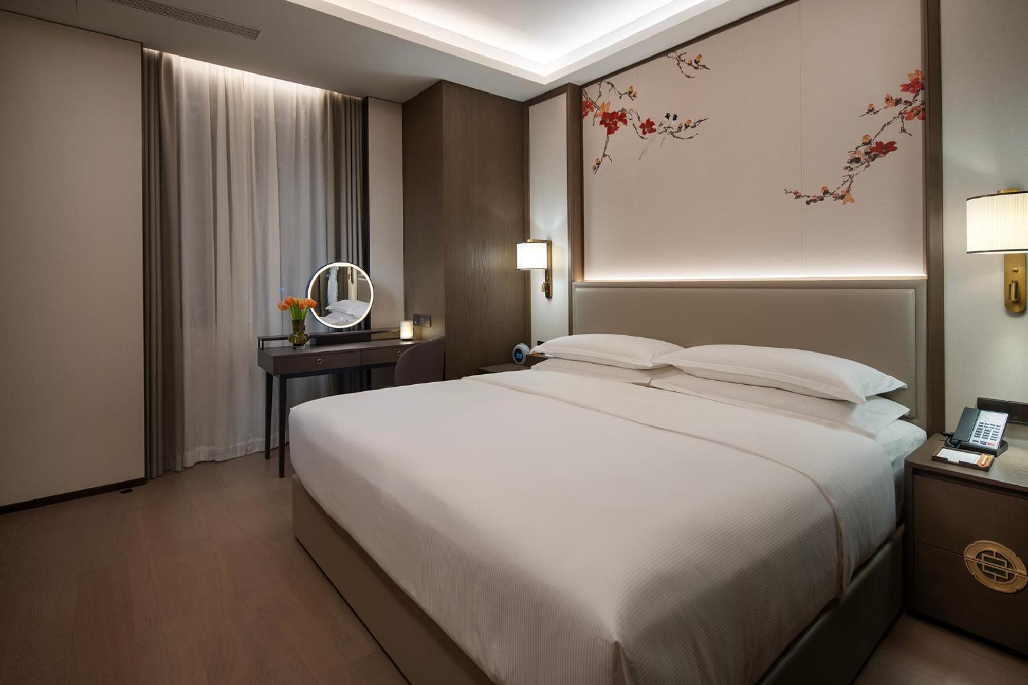 Yuexiu Hotel Guangzhou, Curio Collection By Hilton Dış mekan fotoğraf