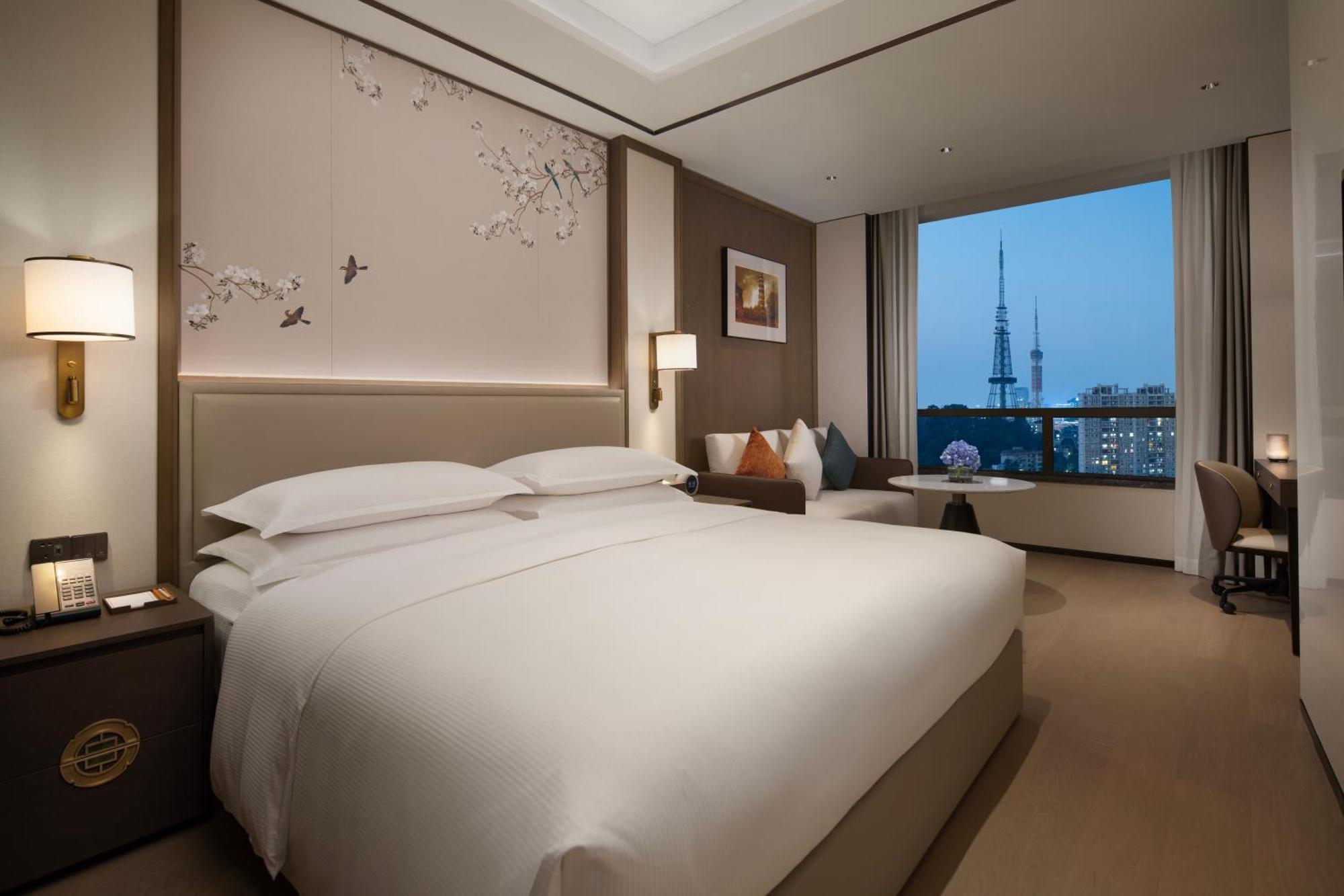 Yuexiu Hotel Guangzhou, Curio Collection By Hilton Dış mekan fotoğraf